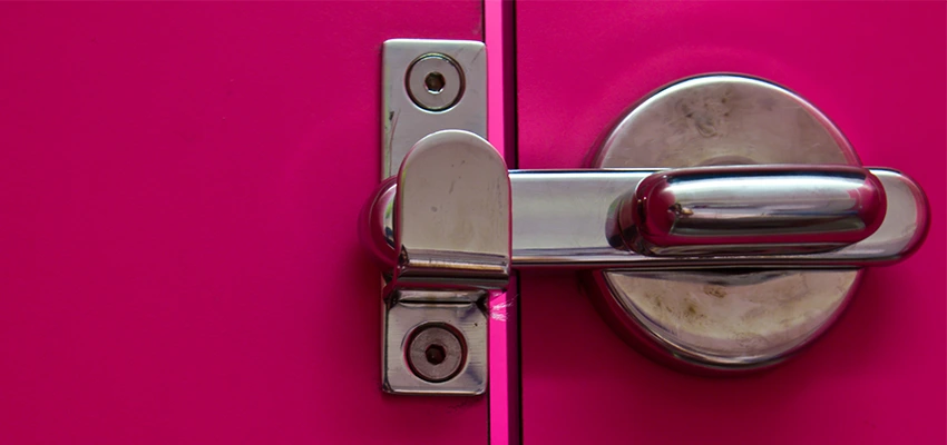 Childproof Gate Lock in El Segundo, California