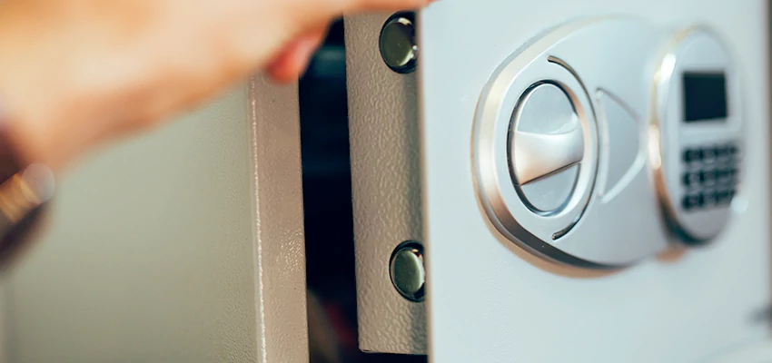 Fingerprint Safe Openers in El Segundo, CA