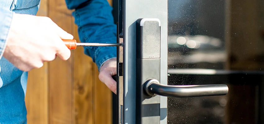 Aluminium Door Lock Replacement in El Segundo, California