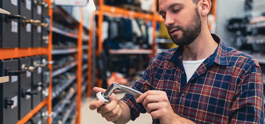 Locksmith For Retail Stores Lockout Services in El Segundo, California